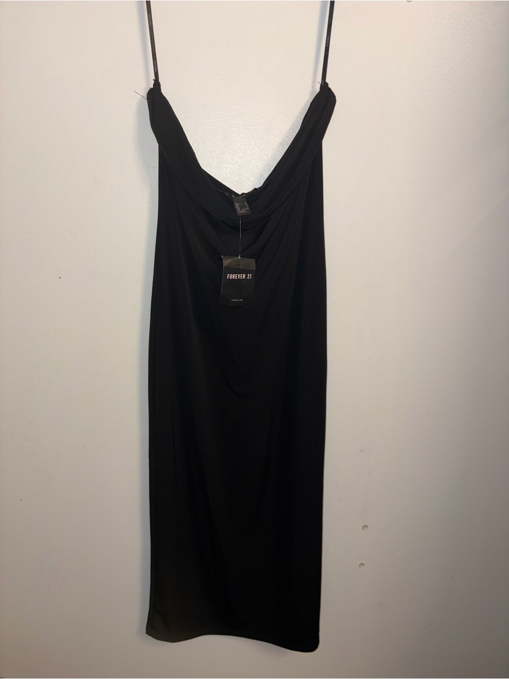 Forever 21 Black STRAPLESS DRESS (hanger straps in picture shown )
